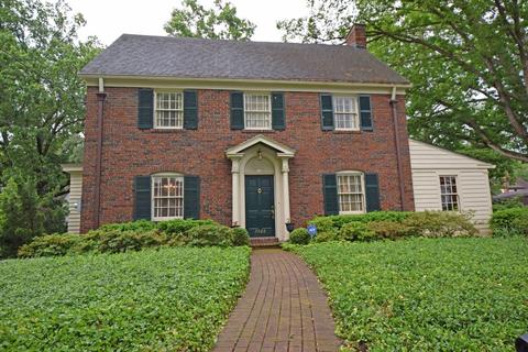 3828 Broadview Dr, Cincinnati, OH 45208 photo 1