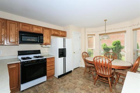 4137 Brandonmore Dr, Cincinnati, OH 45255 photo 13