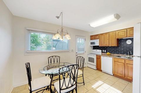 4270 Beechmont Dr, Cincinnati, OH 45244 photo 6