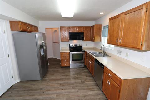4146 Drummore Ln, Cincinnati, OH 45245 photo 5