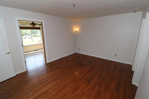 4146 Drummore Ln, Cincinnati, OH 45245 photo 4