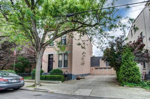 1231 Bates Ave, Cincinnati, OH 45225 photo 2