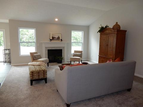 698 Oak Forest Dr, Morrow, OH 45152 photo 3
