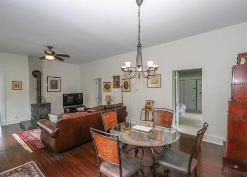 6404 Corbly Rd, Cincinnati, OH 45230 photo 9