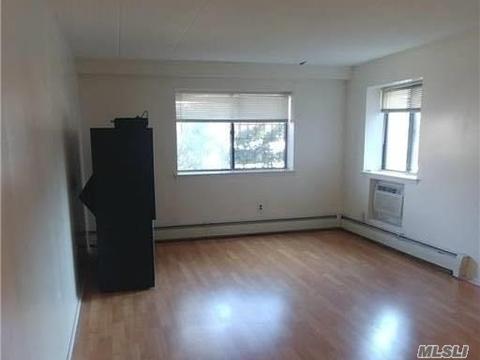 1239 Ebenezer Rd, Cincinnati, OH 45233 photo 1