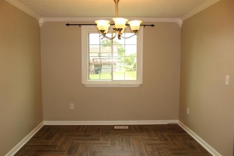 11559 Norbourne Dr, Forest Park, OH 45240 photo 4