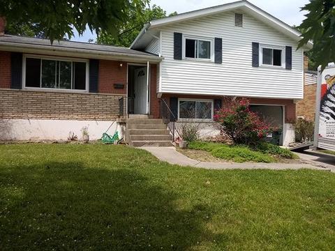 8978 Cotillion Dr, Cincinnati, OH 45231 photo 1
