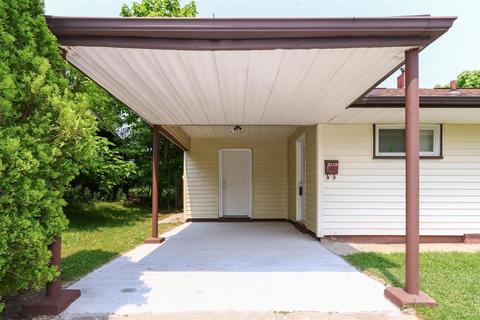 8728 Grenada Dr, Cincinnati, OH 45231 photo 3