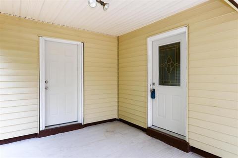 8728 Grenada Dr, Cincinnati, OH 45231 photo 4