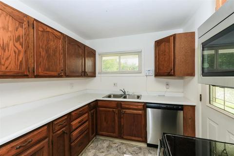 8728 Grenada Dr, Cincinnati, OH 45231 photo 8