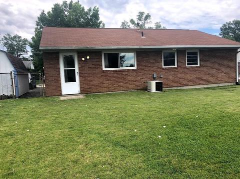 2545 Impala Dr, Cincinnati, OH 45231 photo 2