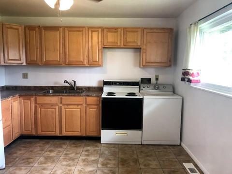 2545 Impala Dr, Cincinnati, OH 45231 photo 5