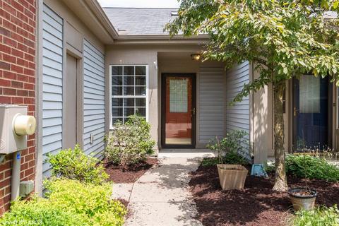 5590 Regimental Pl, Cincinnati, OH 45239 photo 2