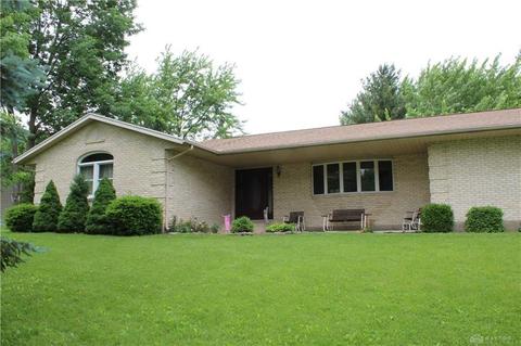 27 Shield Dr, Eaton, OH 45320 photo 3