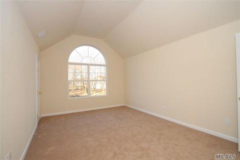 7285 Deaconsbench Ct, Cincinnati, OH 45244 photo 12