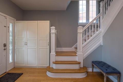 1708 Mcmillan, Cincinnati, OH 45206 photo 4