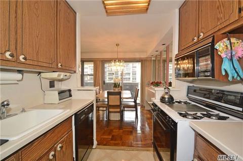 491 Wellesley Ave, Cincinnati, OH 45224 photo 4