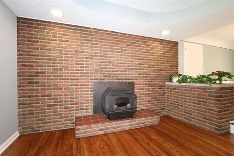 593 Sonny Ln, Cincinnati, OH 45244 photo 17
