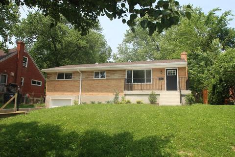 492 Burhen Dr, Cincinnati, OH 45238 photo 2