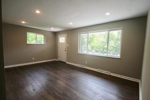 492 Burhen Dr, Cincinnati, OH 45238 photo 5