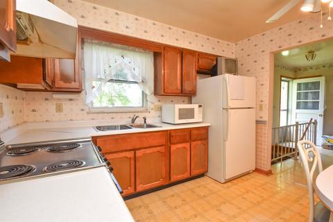 643 Marieda Dr, Cincinnati, OH 45245 photo 7