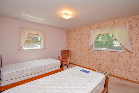 643 Marieda Dr, Cincinnati, OH 45245 photo 13