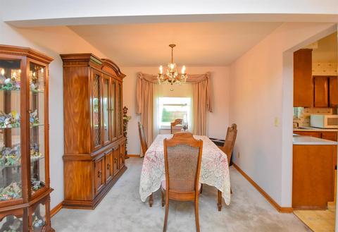 643 Marieda Dr, Cincinnati, OH 45245 photo 6