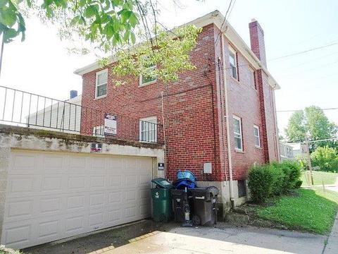 1322 Cedar Ave, Cincinnati, OH 45224 photo 5