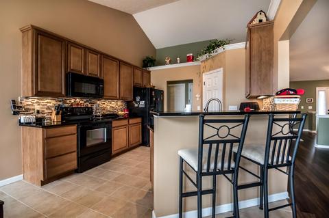 960 Spruce Gln, Morrow, OH 45152 photo 10