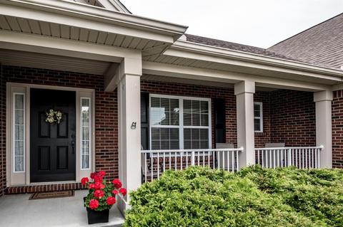 960 Spruce Gln, Morrow, OH 45152 photo 2