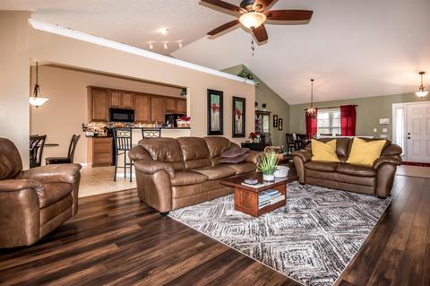 960 Spruce Gln, Morrow, OH 45152 photo 9