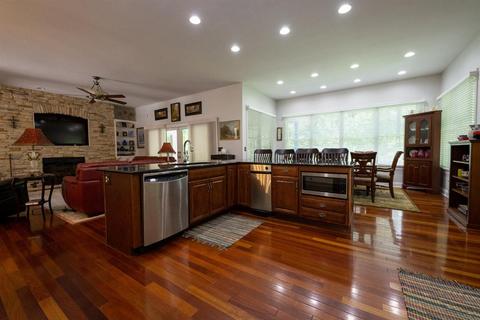 3995 Gardner Ln, Cincinnati, OH 45245 photo 18
