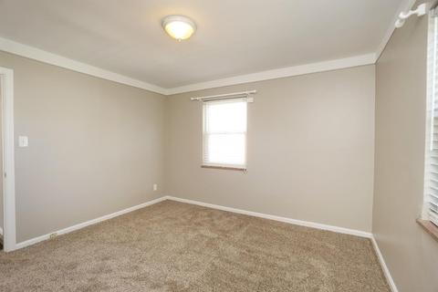 1901 Acorn Dr, Cincinnati, OH 45231 photo 9