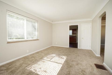 1901 Acorn Dr, Cincinnati, OH 45231 photo 6
