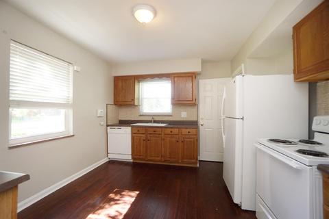 1901 Acorn Dr, Cincinnati, OH 45231 photo 3