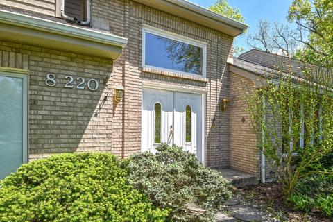 8220 Riversedge Cir, Maineville, OH 45039 photo 2