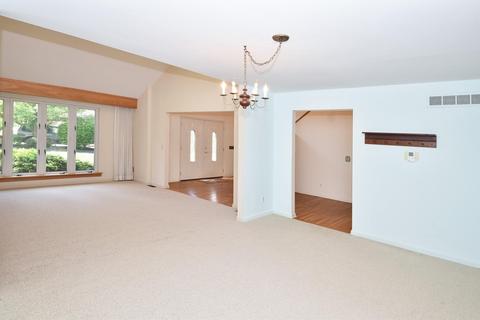 8220 Riversedge Cir, Maineville, OH 45039 photo 12