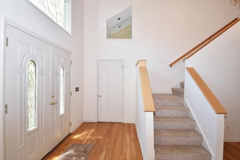 8220 Riversedge Cir, Maineville, OH 45039 photo 5