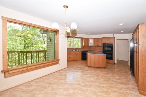 8220 Riversedge Cir, Maineville, OH 45039 photo 17