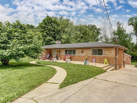 488 Elm Dr, Cincinnati, OH 45255 photo 1