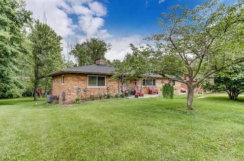 488 Elm Dr, Cincinnati, OH 45255 photo 2
