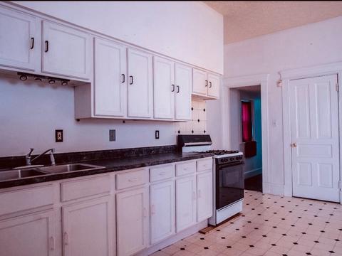 2278 Loth St, Cincinnati, OH 45219 photo 9