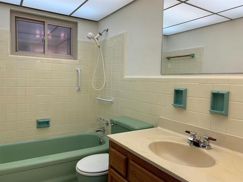 431 Deanview Dr, Cincinnati, OH 45224 photo 11