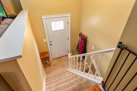 4245 Cannon Gate Dr, Cincinnati, OH 45245 photo 3