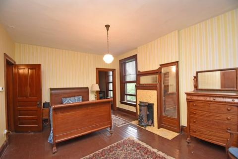 469 Warner St, Cincinnati, OH 45219 photo 10