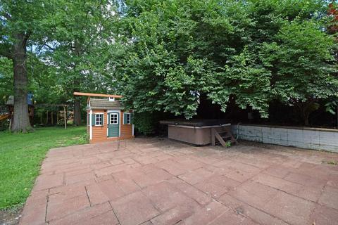 981 Edgetree Ln, Cincinnati, OH 45238 photo 31