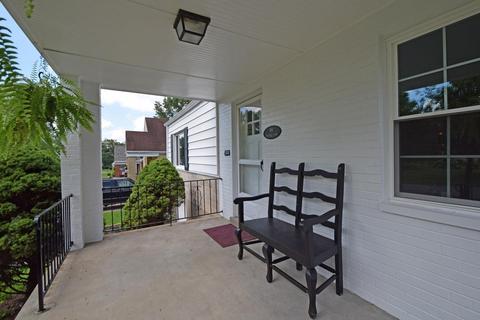 981 Edgetree Ln, Cincinnati, OH 45238 photo 6