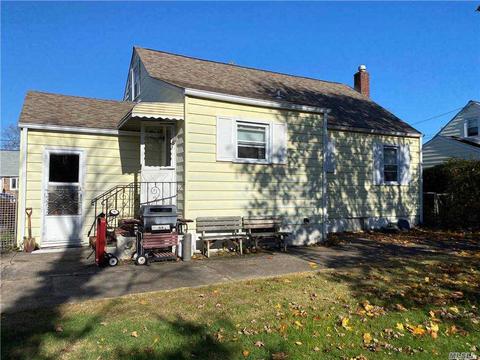 583 Deerfield Dr, Harrison, OH 45030 photo 2