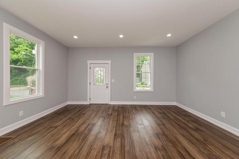 6515 Ledge St, Cincinnati, OH 45227 photo 8
