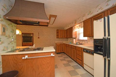 4454 Hall St, Cincinnati, OH 45244 photo 18